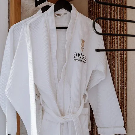 Onos Luxury Kithnos