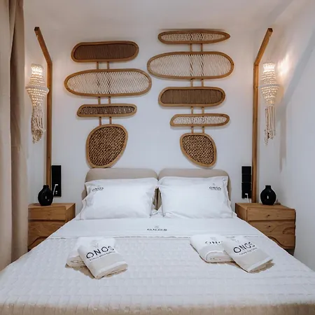 Onos Luxury Apartamento Kithnos