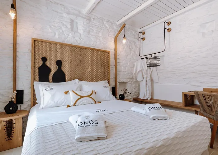 Onos Luxury * Китнос