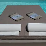Onos Luxury * 키트노스