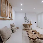 Onos Luxury * 키트노스