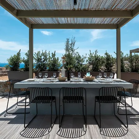 Onos Luxury Apartment *