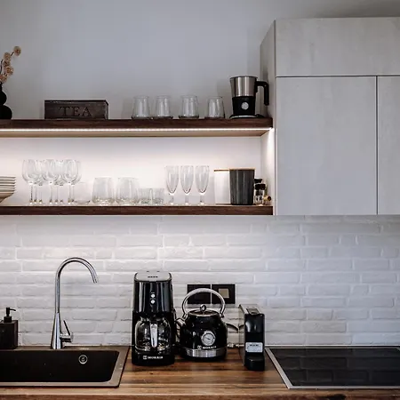 Onos Luxury Apartment *